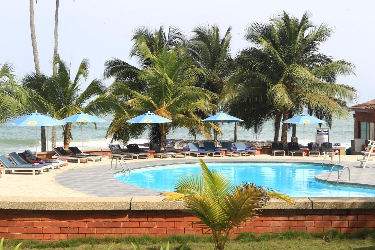 Coconut Grove Beach Resort Elmina Εξωτερικό φωτογραφία